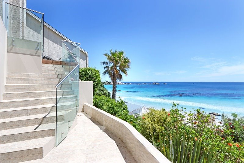 3 Bedroom Property for Sale in Clifton Western Cape
